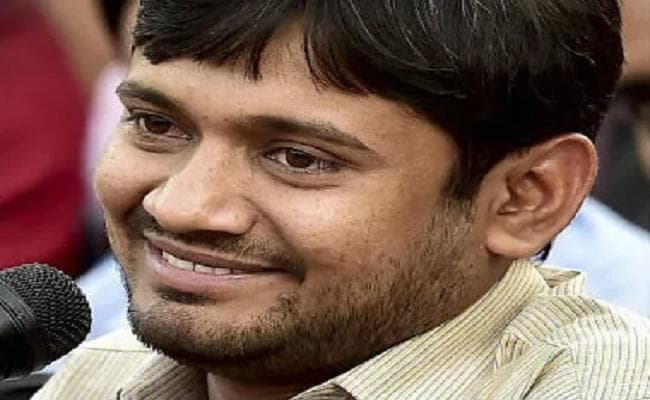 CAA-NPR-NRC के विरोध में बिहार में यात्रा पर निकले कन्हैया के काफिले पर फेंके गये अंडे, मोबिल