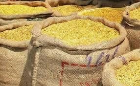 लोगों की थाली से दाल की मात्रा घटकर हो गयी आधी