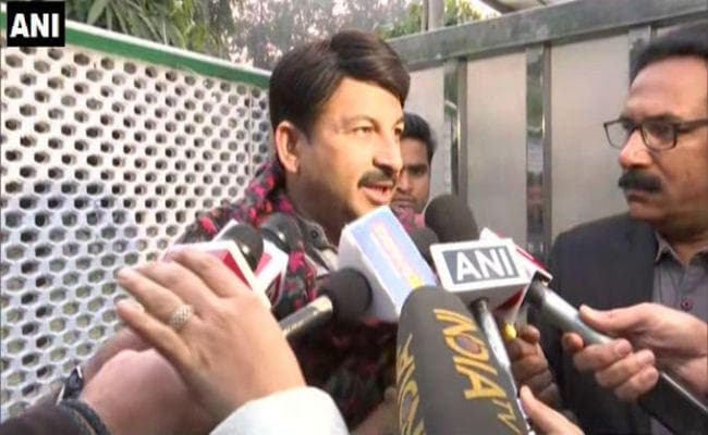 Delhi Election Live Results : जानें आज कैसा है नेताओं का मूड, क्या कहा मनोज तिवारी और सिसौदिया ने
