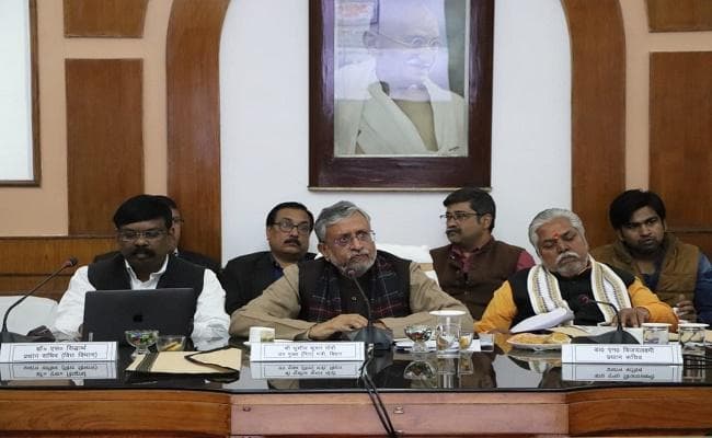 मछली उत्पादन में बिहार शीघ्र हो जायेगा आत्मनिर्भर, प्रतिदिन 19.41 लाख लीटर दूध का संग्रह : सुशील मोदी