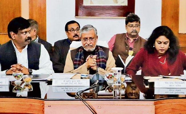 प्रतिदिन 19.41 लाख लीटर दूध का हो रहा संग्रह : सुशील मोदी