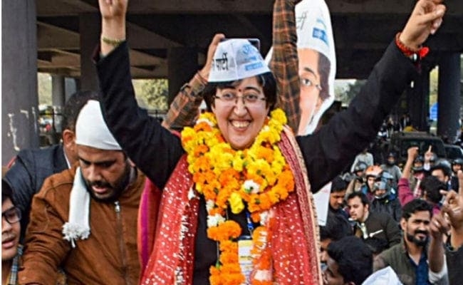 दिल्ली विधान सभा में इस बार आठ महिलाएं क्या मिलेगा मंत्रीपद?