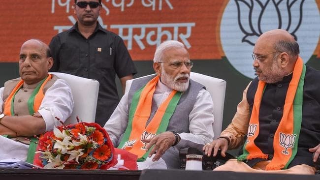 दिल्ली चुनाव में हार के बाद ये है  भाजपा  के लिए बड़ी चुनौती, क्षेत्रीय दलों को साधने की बन रही रणनीति