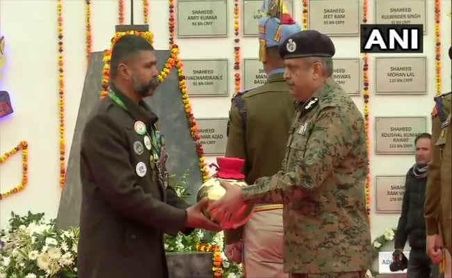 Pulwama Attack First Anniversary: पुलवामा शहीदों को सलाम, CRPF ने साथियों को किया याद, म्यूजिशियन ने दी अनोखी श्रद्धांजलि