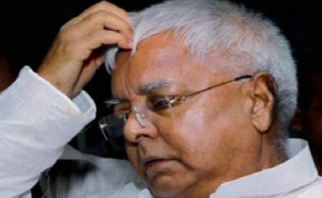 चारा घोटाला मामला : लालू की जमानत के खिलाफ सुप्रीम कोर्ट पहुंची सीबीआई, शीर्ष अदालत ने जारी किया नोटिस