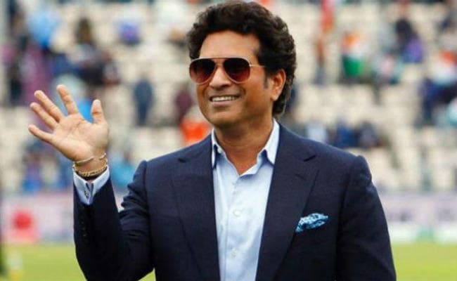 जानें, कौन है क्रिकेट के भगवान सचिन तेंदुलकर का ”पहला प्यार”, Valentine Day पर शेयर किया VIDEO