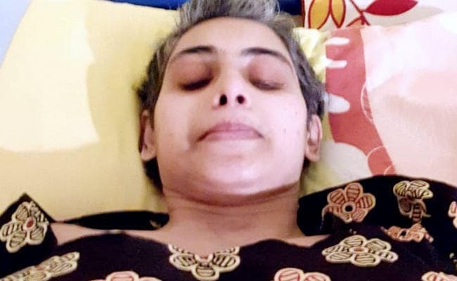 वेलेंटाइन डे पर ”लव गुरु” की प्रेम कहानी का नया सच उजागर, गायिका देवी ने प्रोफेसर पर धमकी देने का लगाया आरोप