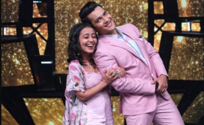 नेहा कक्‍कड़ संग शादी को लेकर पहली बार आया आदित्‍य नारायण का बयान