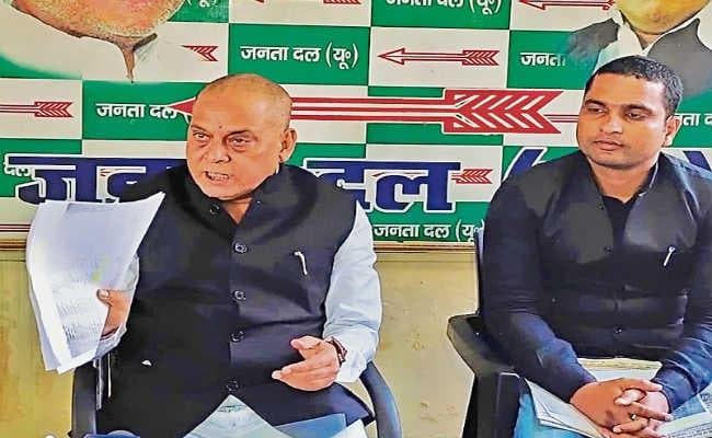 तेजस्वी ने आर्थिक जालसाजी कर खरीदा युवा क्रांति रथ : नीरज