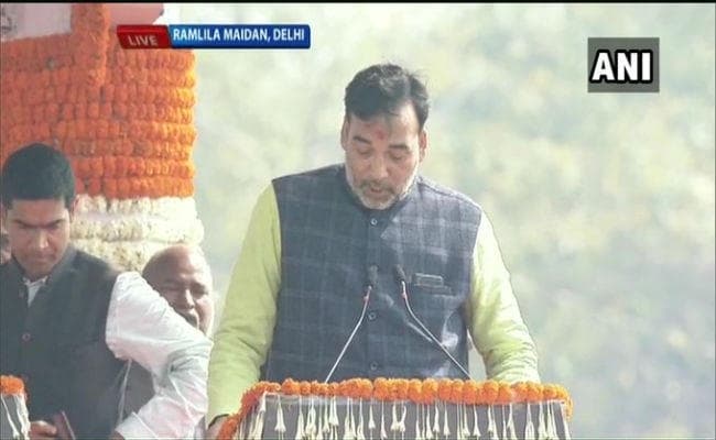 Delhi CM Arvind Kejriwal Oath Ceremony: शहीदों के नाम की शपथ लेने के बाद मंत्री गोपाल राय ने कही ये बात