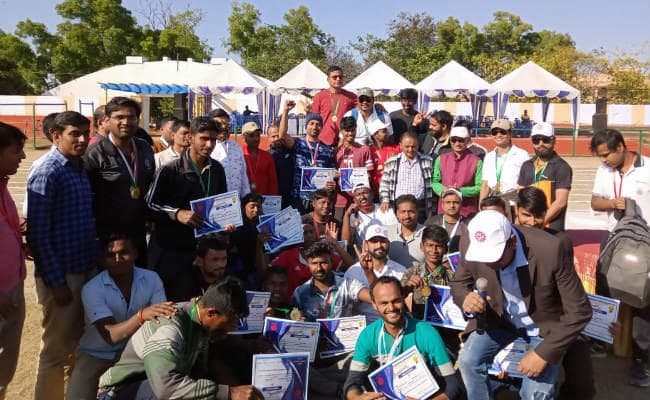 एचईसी वार्षिक खेलकूद का आयोजन, बड़ी संख्‍या में शामिल हुए कर्मचारी व उनके परिजन