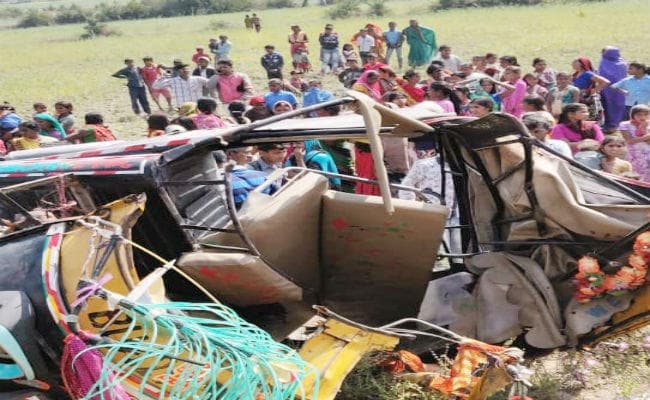 औरंगाबाद में ट्रक और ऑटो के आमने-सामने की टक्कर में तीन लोगों की मौत, नौ लोग घायल