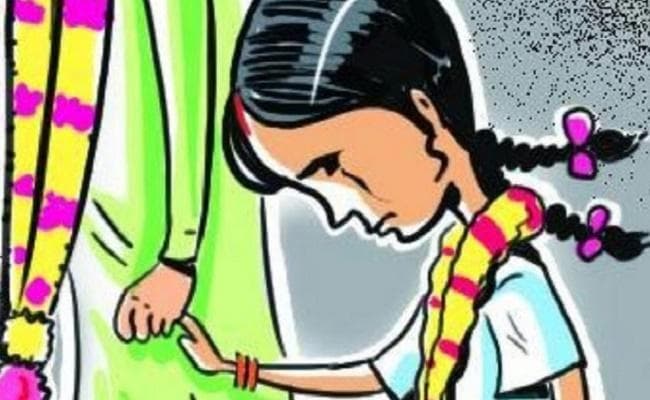 वेलेंटाइन डे पर शादी कर रही प्रेमिका निकली नाबालिग, पंडित समेत दोनों पक्षों पर दर्ज हुआ केस