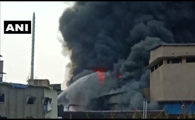 Breaking Mumbai Chemical Factory Fire: ठाणे की कैमिकल फैक्टरी में लगी आग, मौके पर बचाव दल मौजूद