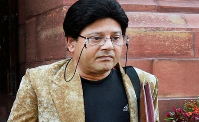 अभिनेता व पूर्व सांसद तापस पाल का निधन