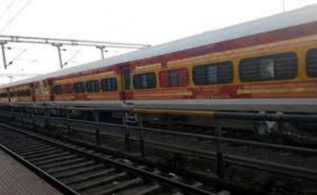 अब नये लुक में नजर आयेगी सहरसा-आनंद विहार और अमृतसर जनसाधारण एक्सप्रेस