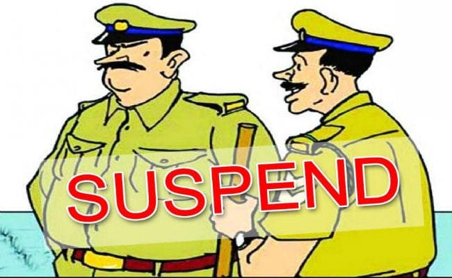 पुलिसकर्मियों ने की थी महिला डॉक्टर से बदसलूकी, दो सस्पेंड
