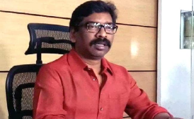 मुख्यमंत्री हेमंत सोरेन ने ट्विटर पर कई जिले के डीसी को दिये निर्देश, स्‍वास्‍थ्‍य सेवाओं पर जोर