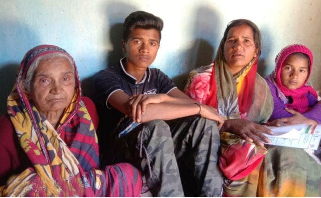 एक साल से राशन बंद, आशीर्वाद योजना का भी नहीं मिल रहा था लाभ, इसलिए किसान ने दी जान