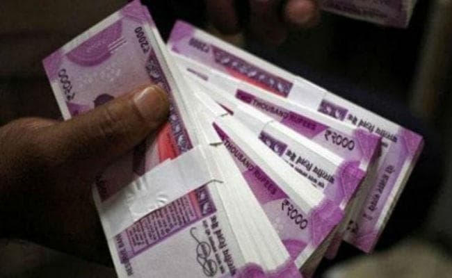 नोटबंदी के दौरान ब्लैक मनी जमा करने वालों की खैर नहीं, एक हजार खाते आयकर के रडार पर