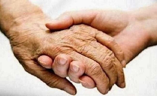 गाली देने से रोका तो बहू हुई नाराज, सास-ससुर की कर डाली ऐसी हालत