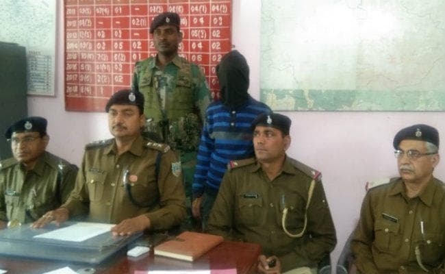 हाईवा ड्राइवर से लूटपाट करना लुटेरों को पड़ा भारी, शोर मचाकर करवाया गिरफ्तार