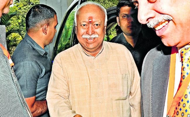 रांची : पदाधिकारियों के साथ बैठे भागवत प्रतिनिधि सभा की तैयारी पर चर्चा