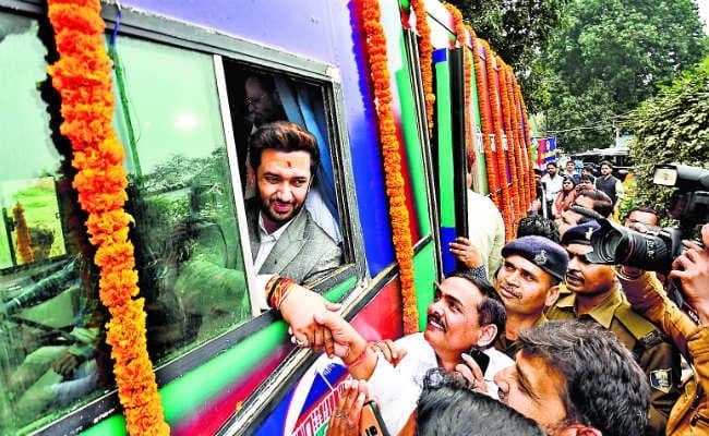 बिहार को नंबर वन बनाने की यात्रा पर निकले चिराग, कहा- भाजपा नेताओं के बयान से सहमत नहीं