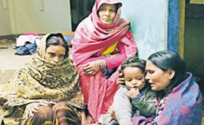 शराबी पति ने ईंट से कूचकर पत्नी को मार डाला