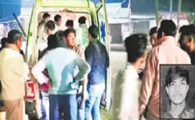 छात्र की हत्या कर पुल के नीचे फेंका शव