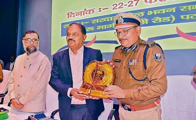 पुलिस वीक का शुभारंभ : अफसर पोस्टिंग की नहीं, समस्या कम करने की चिंता करें