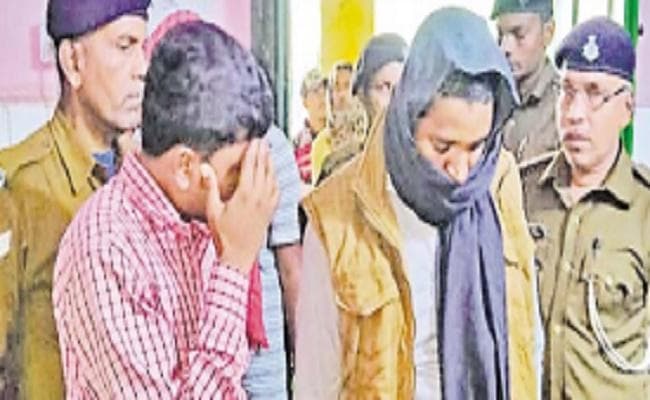 हेरोइन की तस्करी करते जीआरपी के दो जवान सहित तीन गिरफ्तार