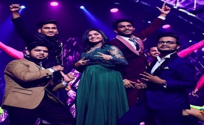 Indian Idol 11 Grand Finale: इंडियन आइडल 11 का ग्रैंड फिनाले आज, होगी कांटे की टक्कर, किसके सिर सजेगा जीत का सेहरा