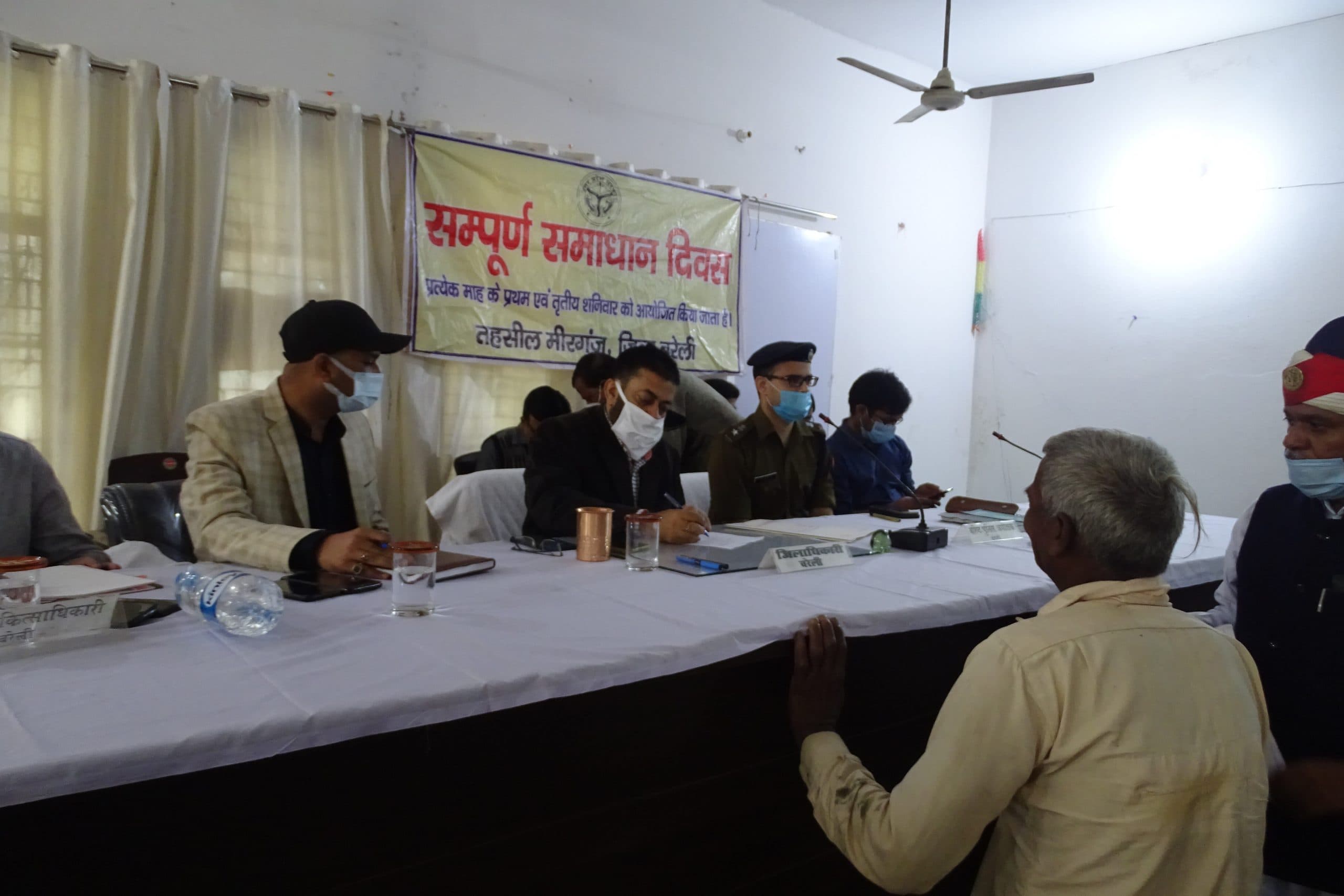 बरेली में SSP से फरियादी की गुहार- आरोपी कहता है पुलिस थाना खरीद लिया, कुछ नहीं होगा