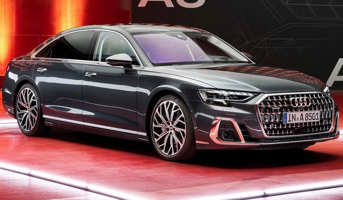 Audi ला रही A8 सेडान का नया एडिशन, बुकिंग जल्द होगी शुरू