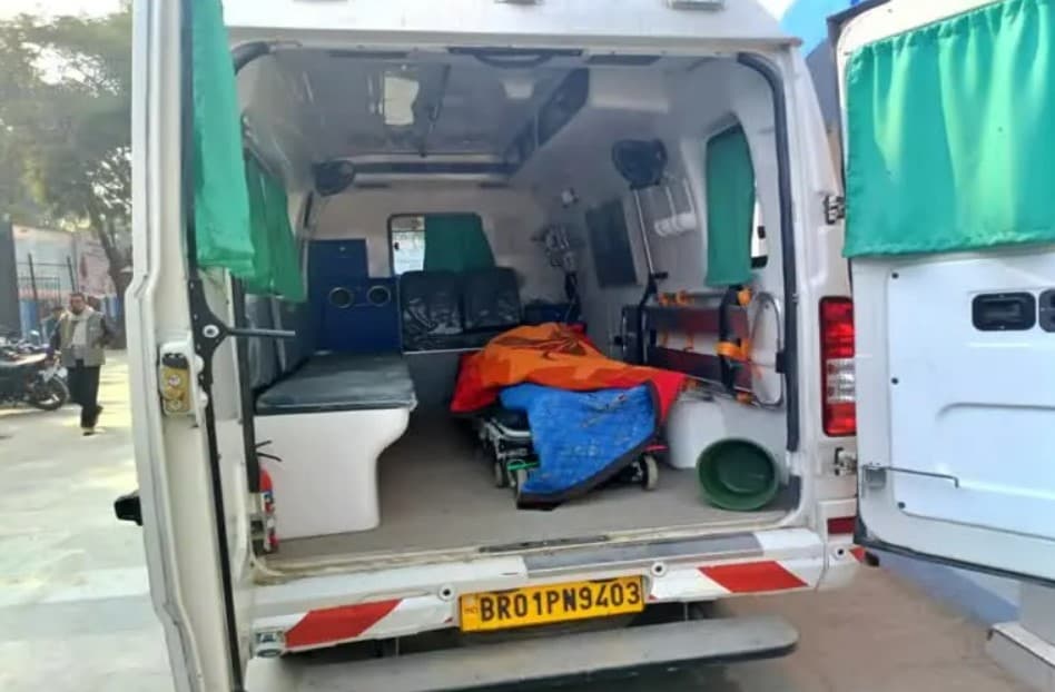 सिवान और बेगूसराय में छह लोगों की संदिग्ध हालात में मौत, परिजन का दावा- शराब पीने के बाद हुए बीमार