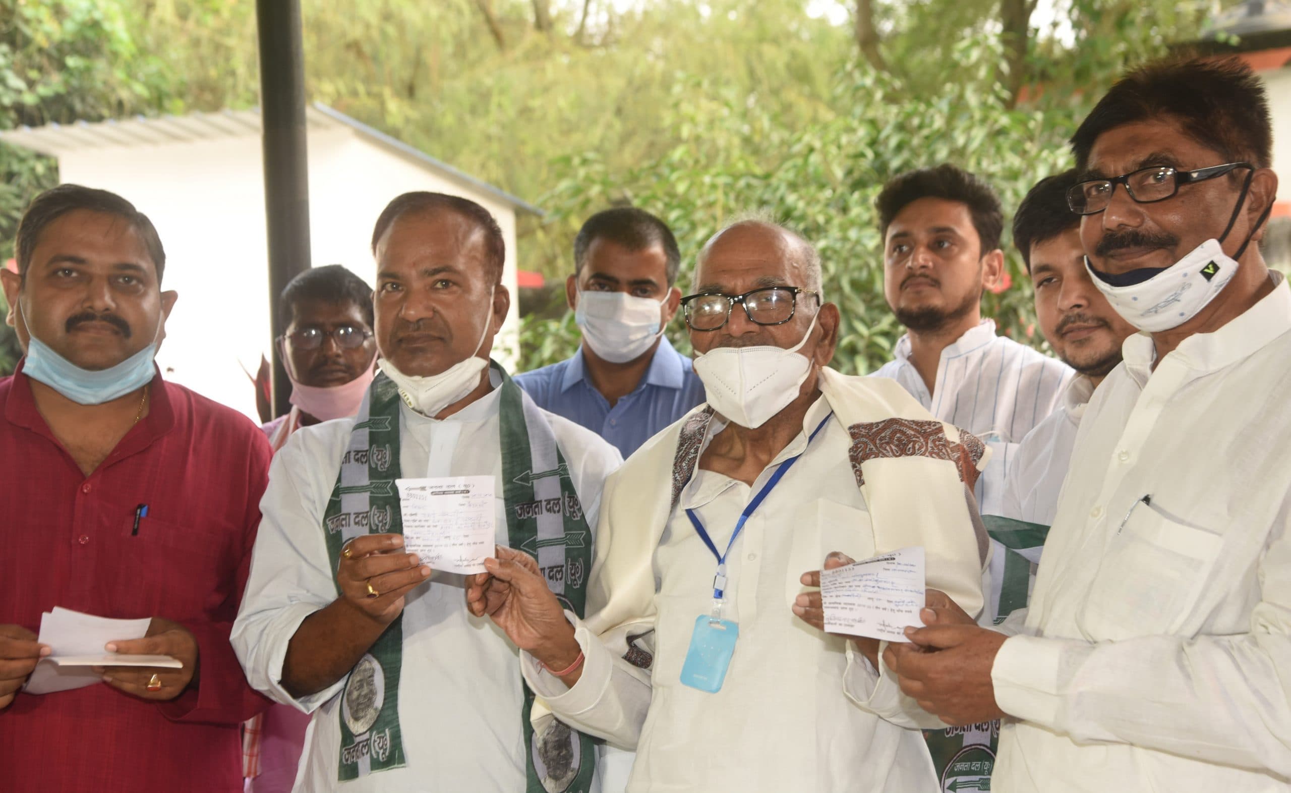 Bihar Election 2020: लालू की पार्टी को बड़ा झटका, विधायक और पूर्व केंद्रीय मंत्री JDU में शामिल, तेजस्वी पर लगाए गंभीर आरोप