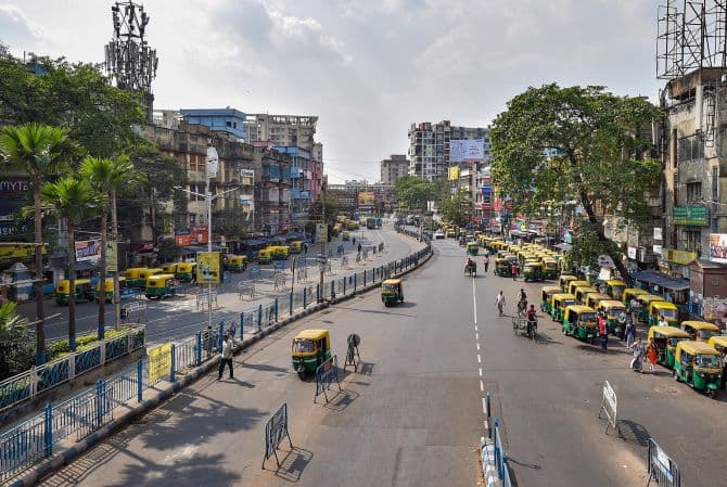 जनता कर्फ्यू : आज सैनिटाइज्ड वाहन ही मिलेंगे सड़कों पर, नहीं चल रहीं दूरगामी बसें भी