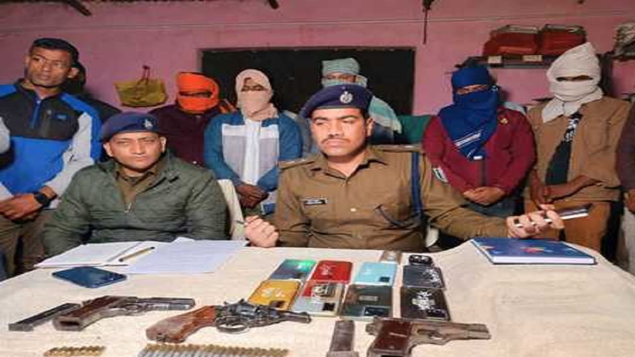 दरभंगा सात शातिर अपराधी हत्थे चढ़े, मिली इतनी गोलियां और बाइक की देखती रह गयी पुलिस