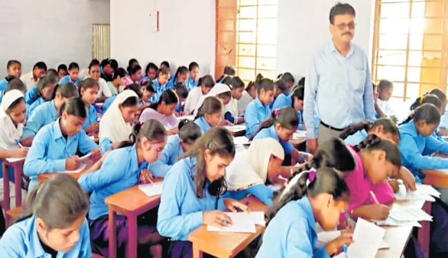 National Teacher Award: संत कुमार सहनी  को हासिल है बच्चों और अभिभावकों में शिक्षा का अलख जगाने की महारथ