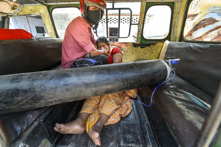 Oxygen Cylinder Crisis : जल्द खत्म होगी टेंशन, जर्मनी से भारत आ रहे 23 मोबाइल ऑक्सीजन जेनरेशन प्लांट