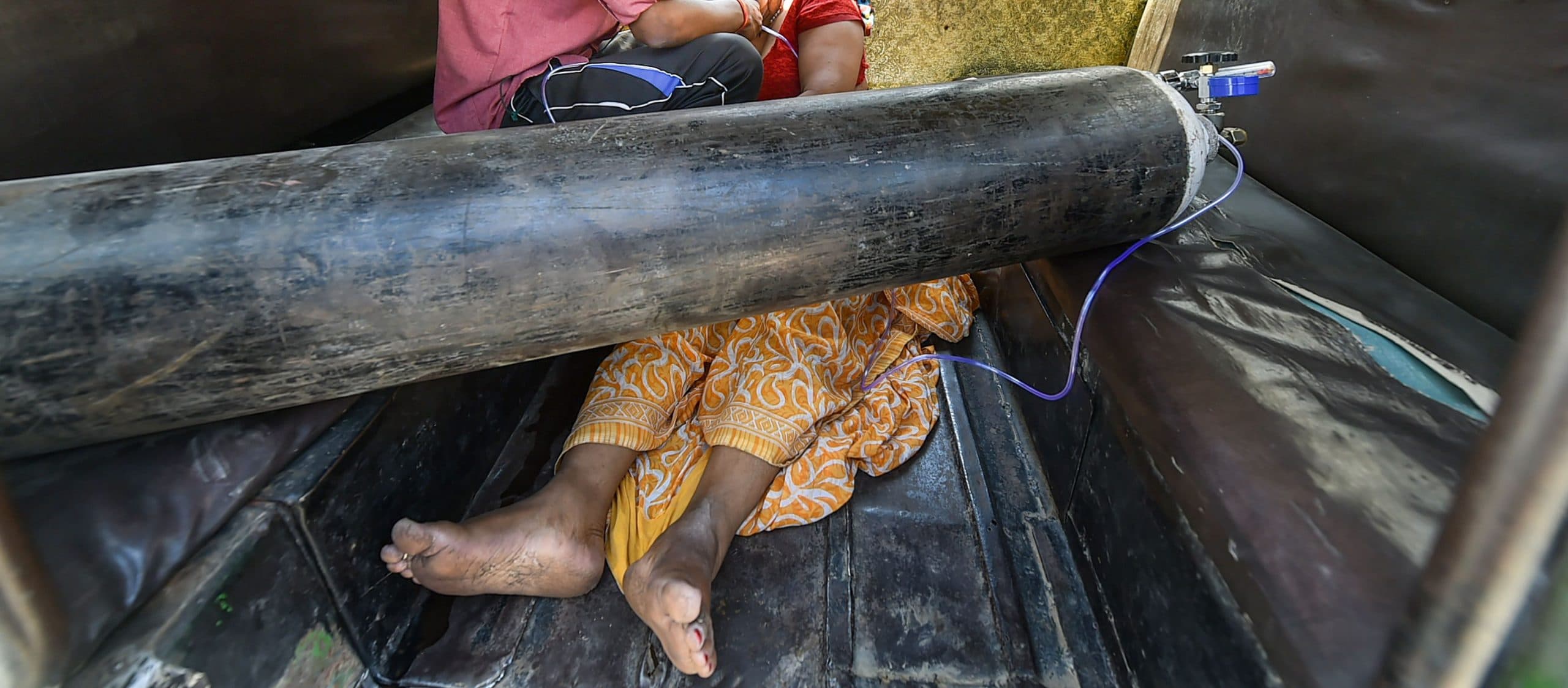 दिल्ली में Oxygen Cylinder और Remdesivir की कालाबाजारी मामले में कार्रवाई, भागलपुर की महिला गिरफ्तार, 90 लाख के फर्जीवाड़े का है आरोप