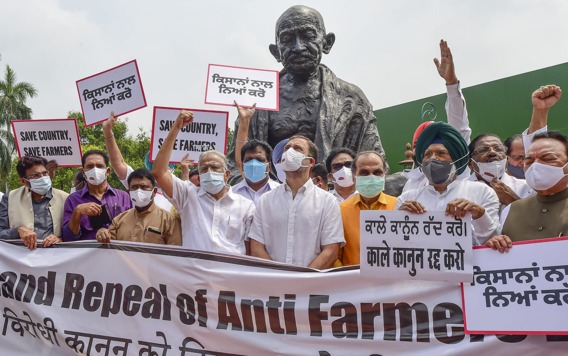Monsoon Session : राज्यसभा सोमवार के लिए स्थगित, टीएमसी सांसद शांतनु सेन के बाद विपक्ष का भारी हंगामा