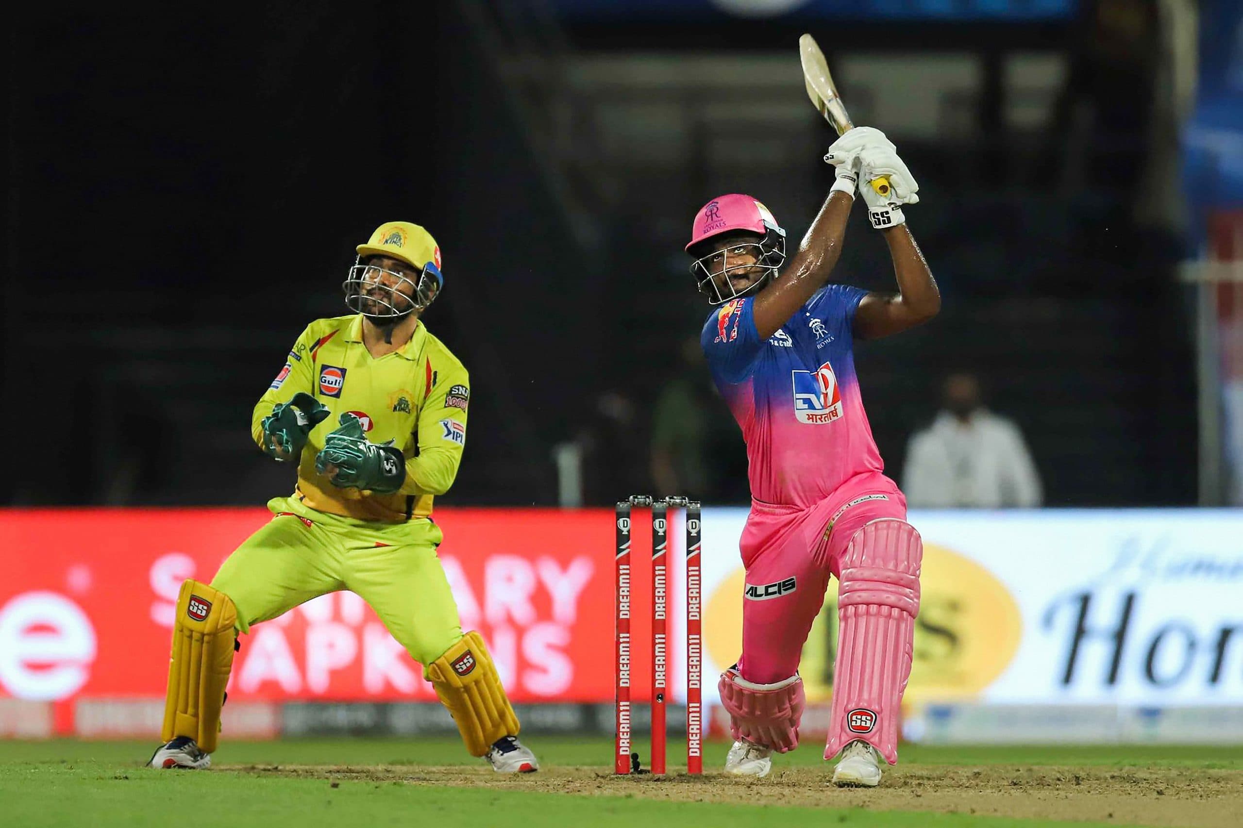 IPL 2020 RR vs CSK : संजू सैमसन ने ठोका तूफानी अर्धशतक, चेन्नई के खिलाफ रचा इतिहास