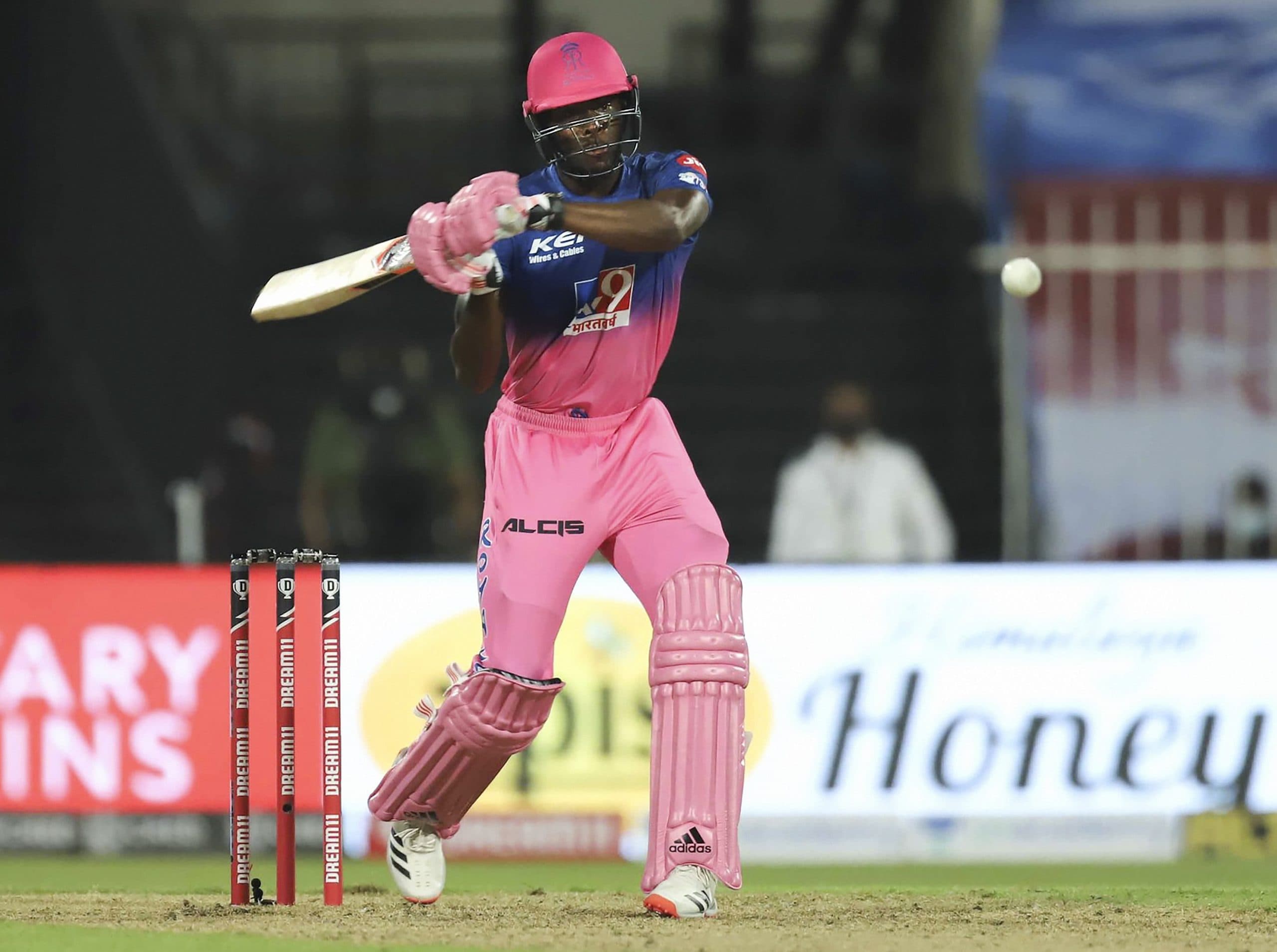 IPL 2020 : दो गेंदों पर 4 छक्के, आईपीएल में बना अनोखा रिकॉर्ड, जानें कैसे हुआ संभव