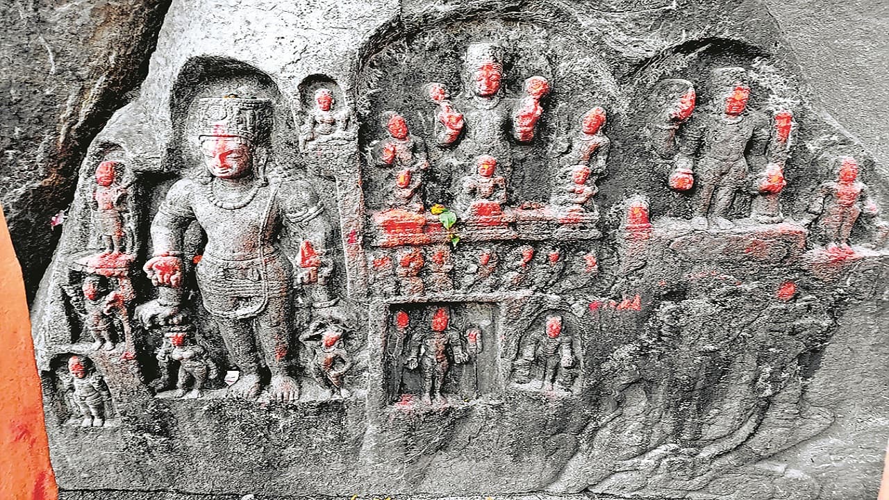 ‍Bihar: मुरली पहाड़ी और अजगैबीनाथ मंदिर की शिलाओं पर मिली गुप्तकालीन मूर्तियां, जानें क्यों है महत्वपूर्ण