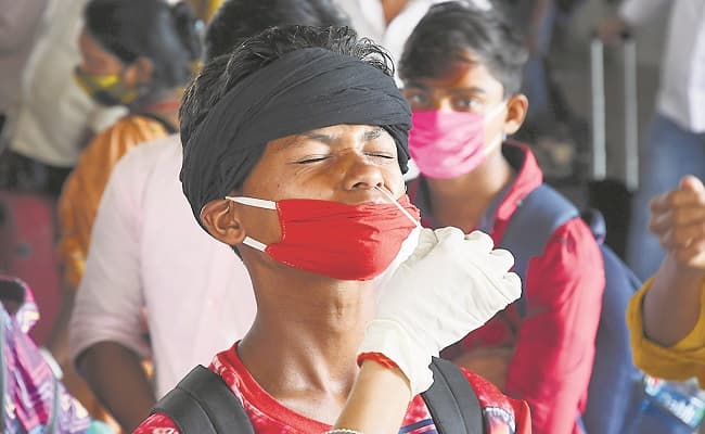 बिहार में बिना जांच कराए मिल रहा कोरोना का जांच रिपोर्ट, 6 महीने से मुंबई में रहने वाले को भी मिला निगेटिव होने का मैसेज