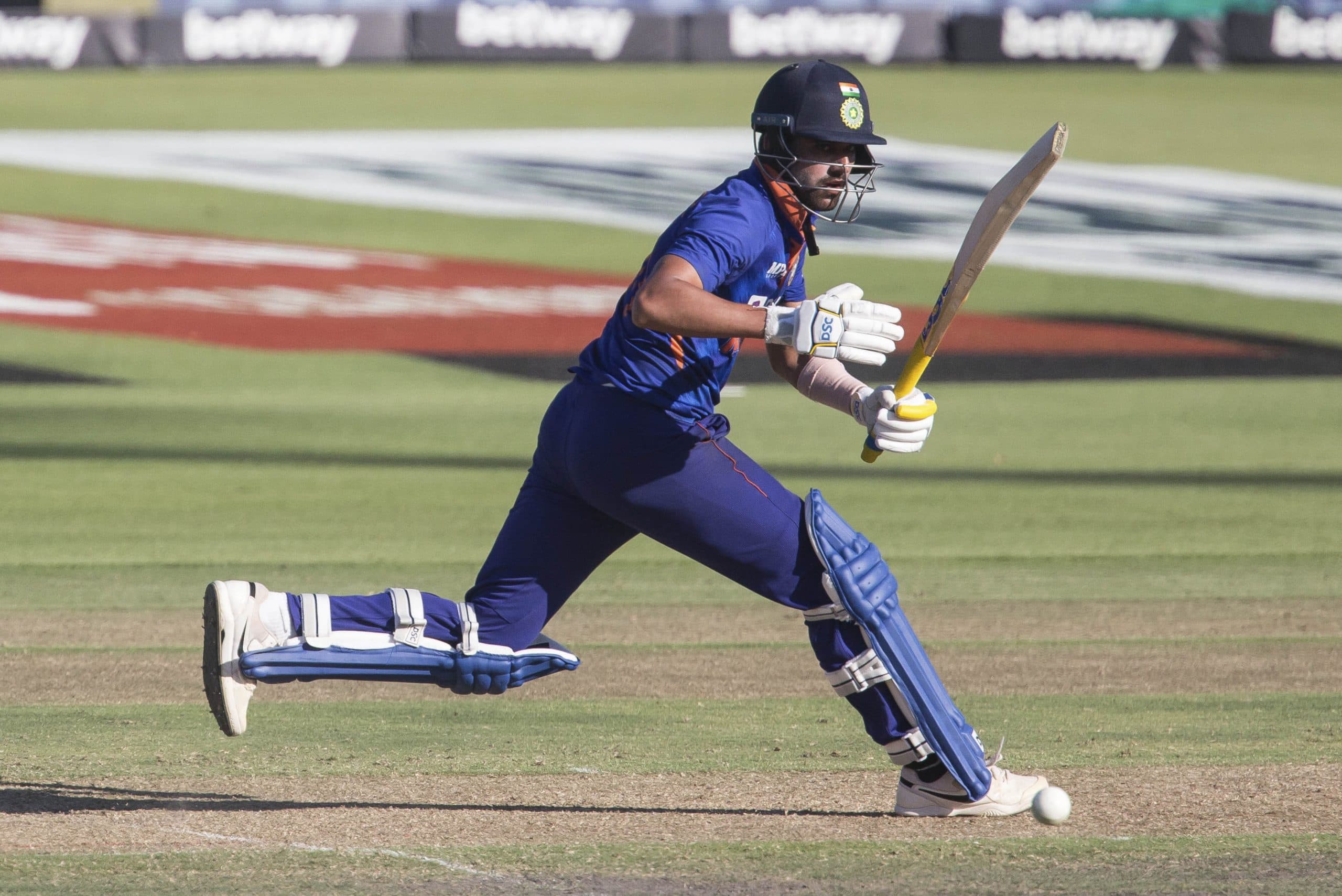 दीपक चाहर की दक्षिण अफ्रीका के खिलाफ 34 गेंद पर 54 रन की पारी बेकार, हारते ही आंखों में आए आंसू VIDEO