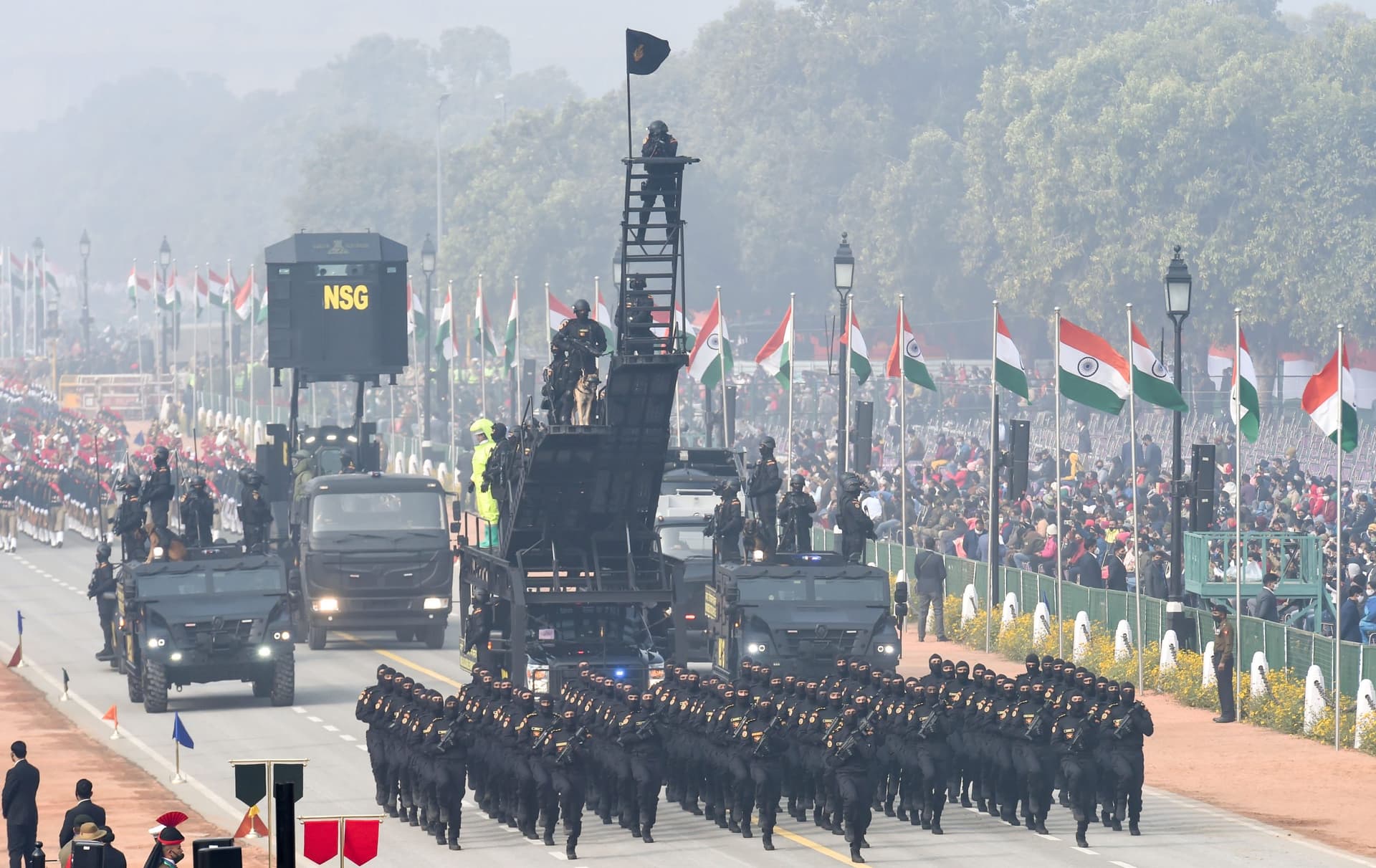 Republic Day Parade 2024: गणतंत्र दिवस की परेड देखने के लिए कैसे खरीदें टिकट, जानें टाइमिंग और कीमत