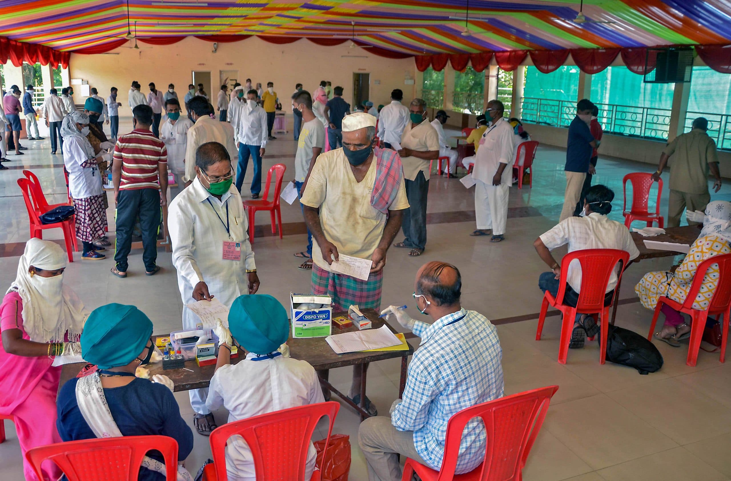 Coronavirus In India: लॉकडाउन के 30 दिन! कोरोना पर भारत की पकड़ मजबूत, जानिए अमेरिका की तुलना में कैसे हैं हम
